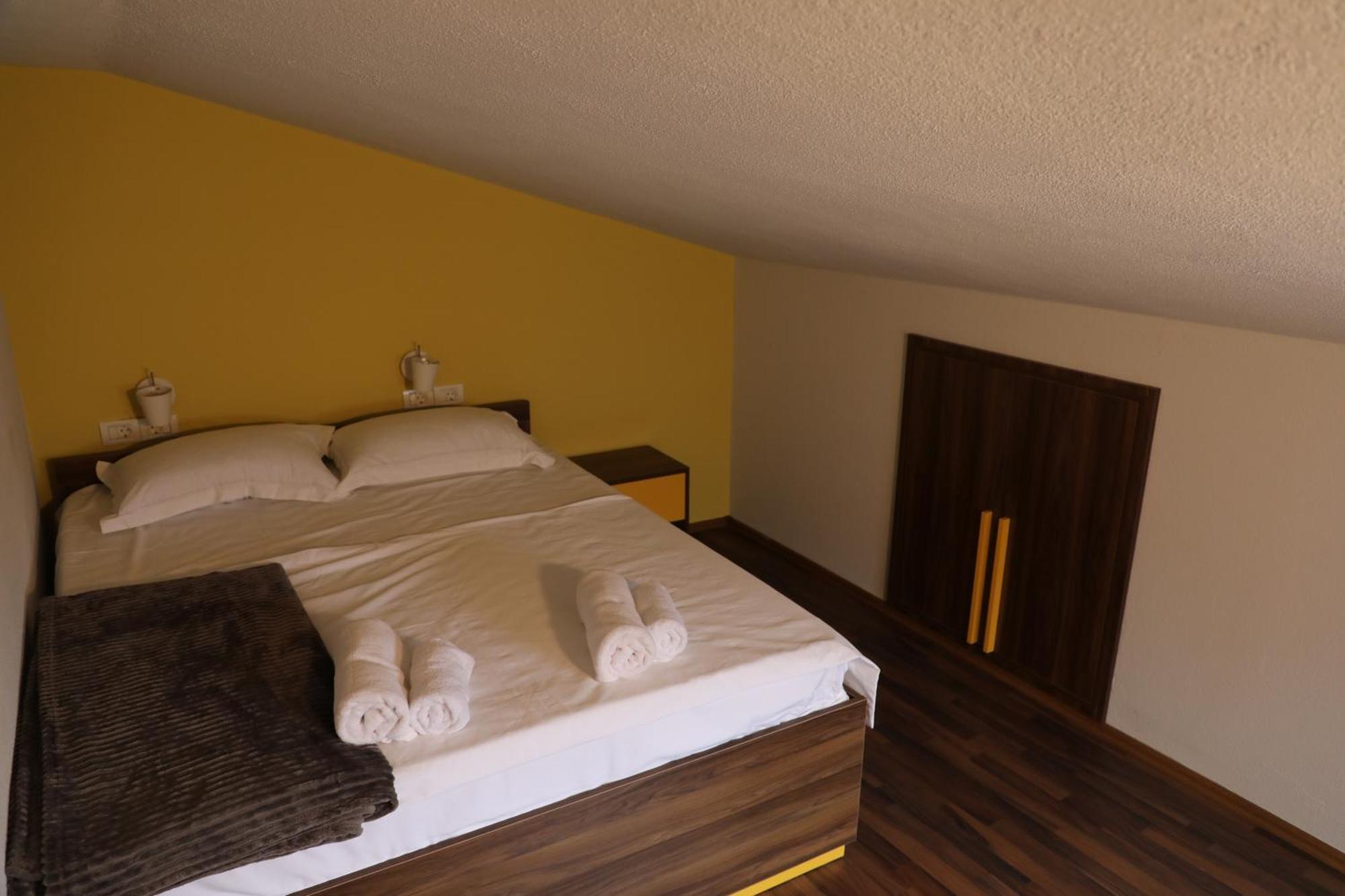 Hotel Hiserra Prizren Exterior foto